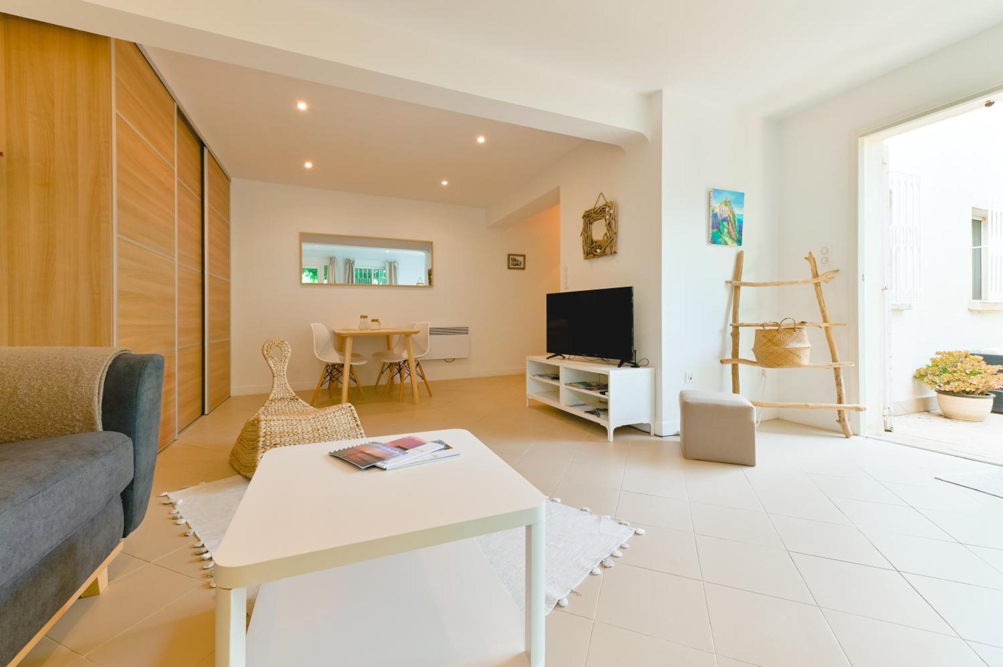 Charmant Appartement - Jardinet Prive - 5 Minutes Des Plages Sanguinaires - Ajaccio Ajaccio  Exterior photo